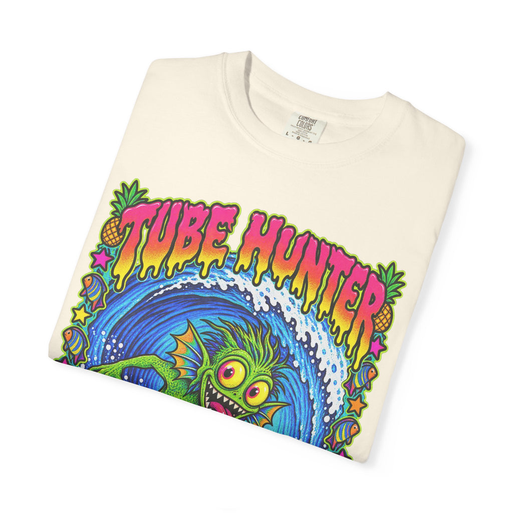 Tube Hunter Tee | 80s Comic Sea Monster Surf Shirt | Funny Barrel Wave T-Shirt | Comfort Colors